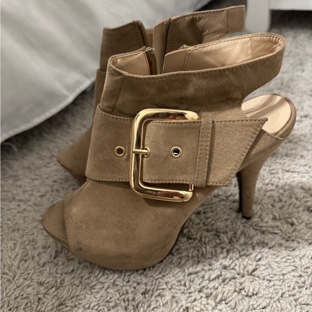 Women's Tan Heeled Ankle Boots